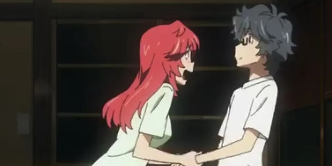 Ichika và Kaito đứng cùng nhau với khung cảnh mùa hè phía sau trong Ano Natsu de Matteru