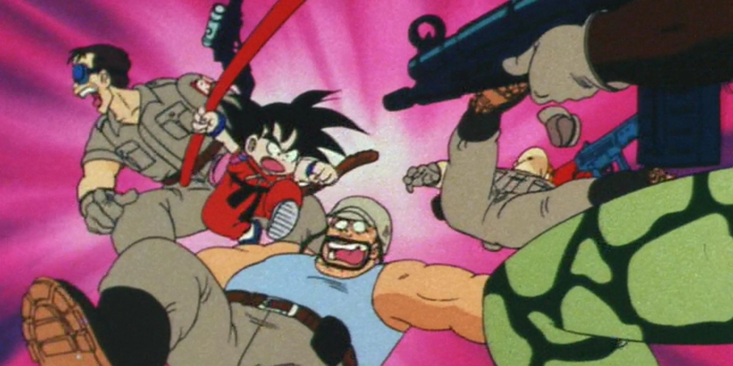 Son Goku nhỏ tuổi càn quét căn cứ của Đội quân Ruy băng Đỏ trong Dragon Ball